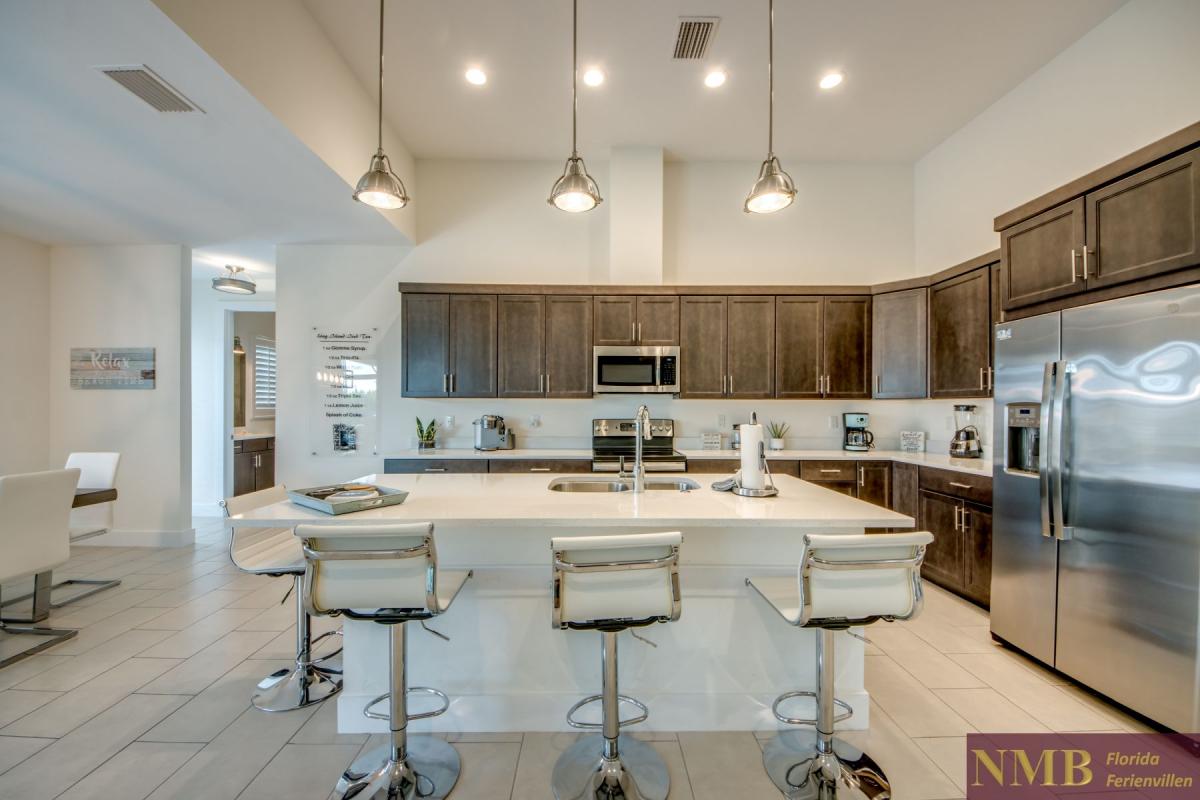 Ferienhaus-Cape-Coral-Villa-Long-Island_30-Kitchen