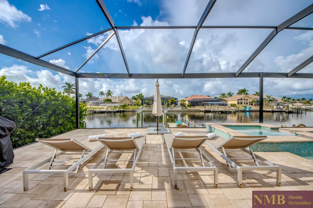 Ferienhaus-Cape-Coral-Villa-Long-Island_72-Sun-Deck