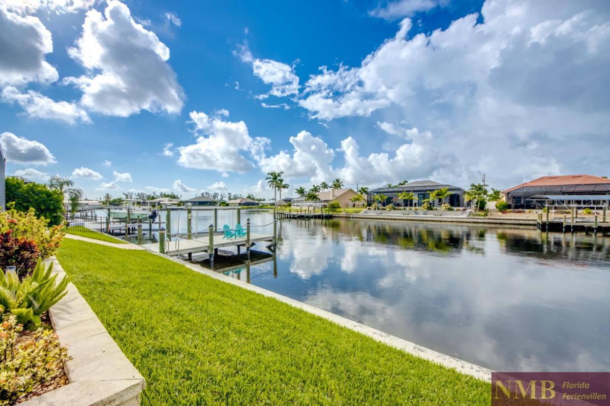 Ferienhaus-Cape-Coral-Villa-Long-Island_83-Backyard